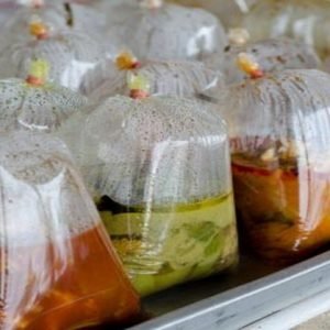 Bahaya Penggunaan Plastik Sebagai Wadah Makanan Dan Minuman