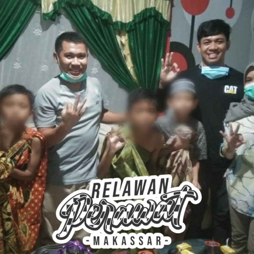 Relawan Perawat Makassar Gelar Bakti Sosial  Di Dua Titik