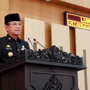 Bupati Luwu Serahkan KUA-PPAS APBD Tahun Anggaran 2022 Ke DPRD