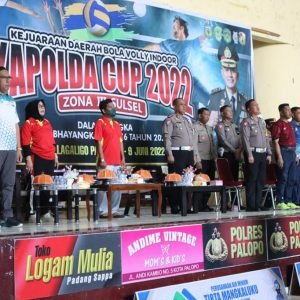 Turnamen Bola Volli Kapolda Sulsel Cup Resmi di Gelar, Kapolres Palopo : Jadi Ajang Silahturahmi dan Tunjukkan Sportifitas