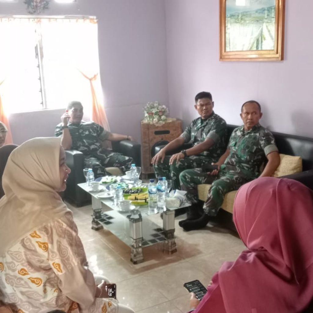 Kunker di Lutim, Danrem 141/Toddopuli Silaturahmi Dengan Keluarga Besar Pangdam XIV/Hasanuddin