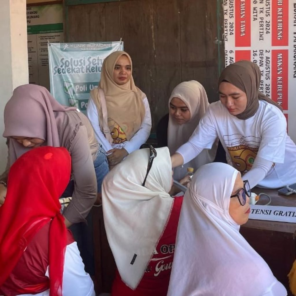 PERINGATI HUT RI, KLINIK RUFAIDAH MEDIKA GELAR PEMERIKSAAN GRATIS 79 WARGA TAMARUNANG
