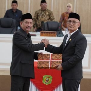 Ketua DPRD Palopo Pimpin Rapat Paripurna Penyerahan Ranperda Pertanggungjawaban APBD 2024